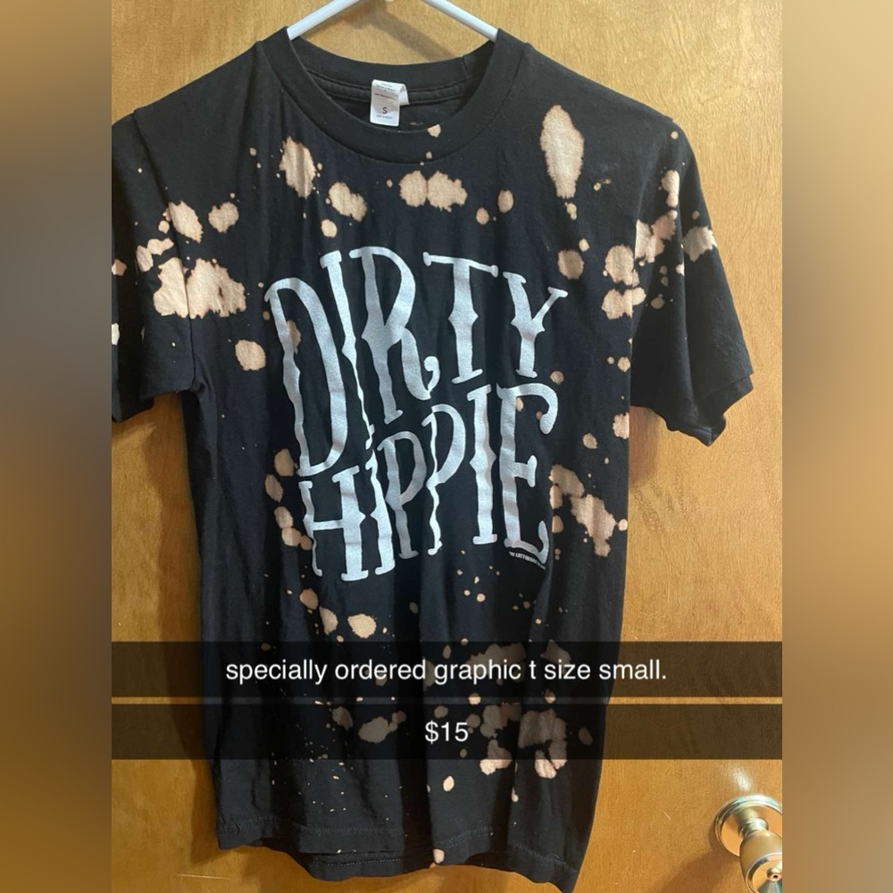 Women’s Graphic T